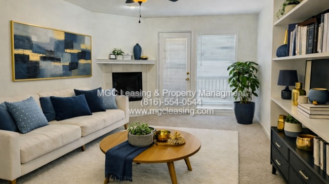 Building Photo - 3 bedroom Duplex with unique floor plan for rent in the Northland