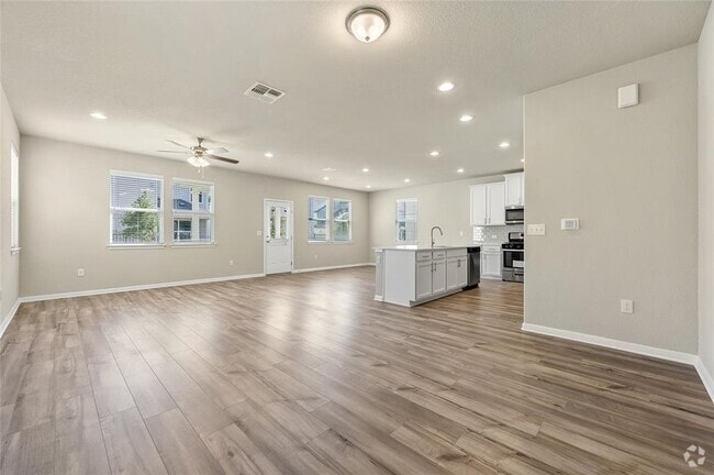 Building Photo - 10017 Dawn Pearl Dr Rental