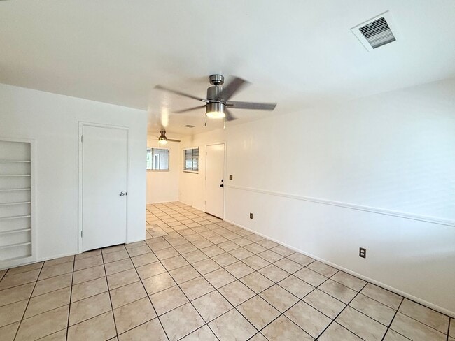 Photo - Charming 3 bedroom, 1 bathroom home located just minutes from downtown Prescott.