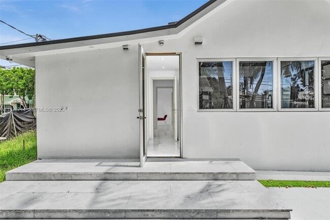 Photo - 394 SE 5th Ave Unit 396