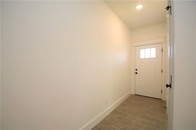 Photo - 2071 Bluestem Dr