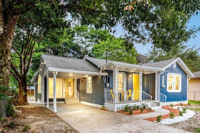 Building Photo - 1629 N Goldenrod Rd Rental