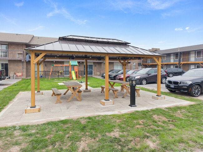 Photo - Bachelor Unit for Rent