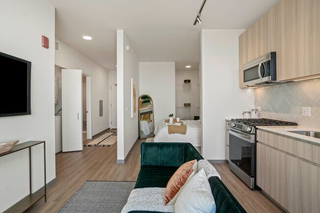 501 S Damen Ave Unit 806