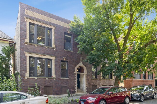 Photo - 1261 W Ardmore Ave Apartments Unit 1E