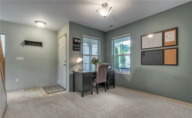 Photo - Beautiful Renton Home with A/C Available from now to 5/4/26