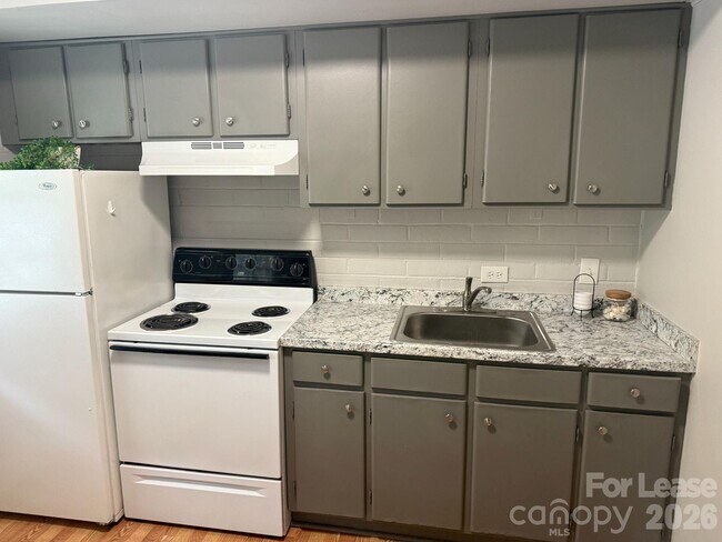 Photo - 1617 Fulton Ave Unit A