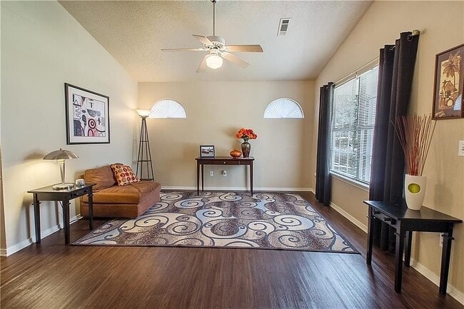 Photo - 3166 W Anne St