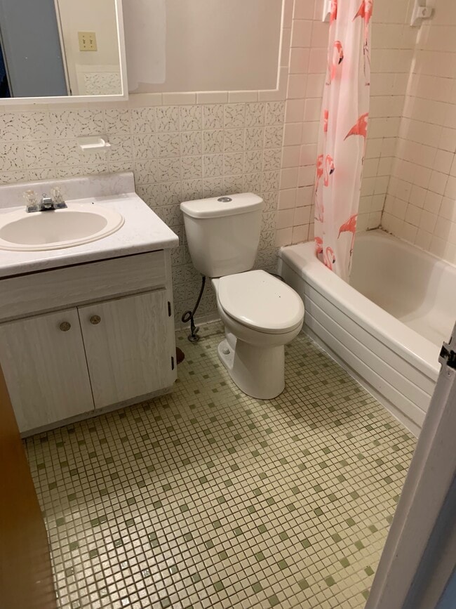 Photo - 3044 Sandwich St. Unit 201