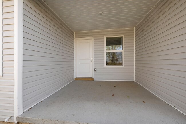 Photo - Newly built 3 bedroom duplex- Aurora, MO