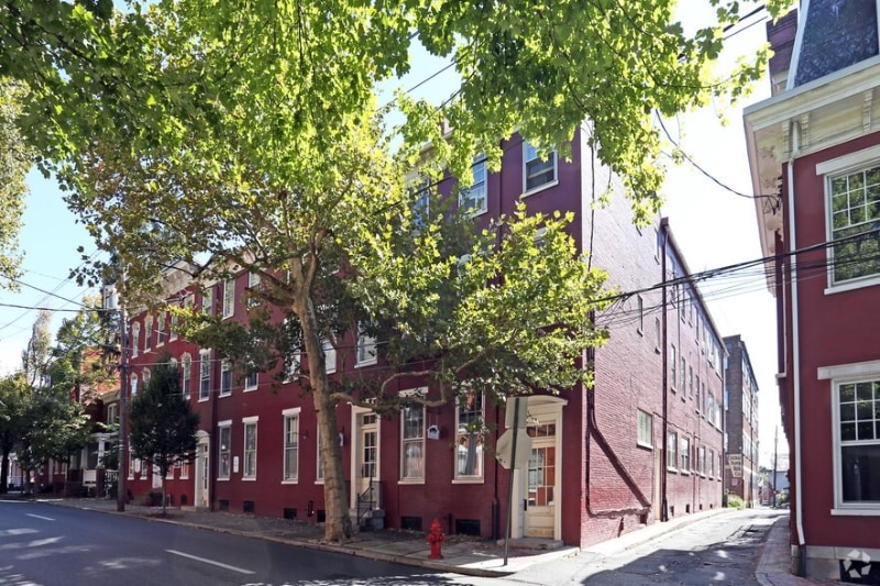 Photo - 230 E Orange St Apartment Unit 1