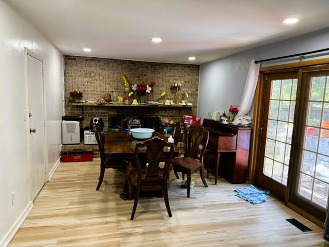 Photo - 8610 Contee Rd