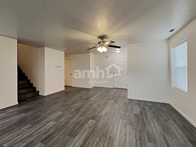 Photo - 4454 N Longabaugh Way