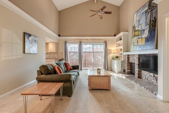 Photo - 6328 Windy Meadow Dr