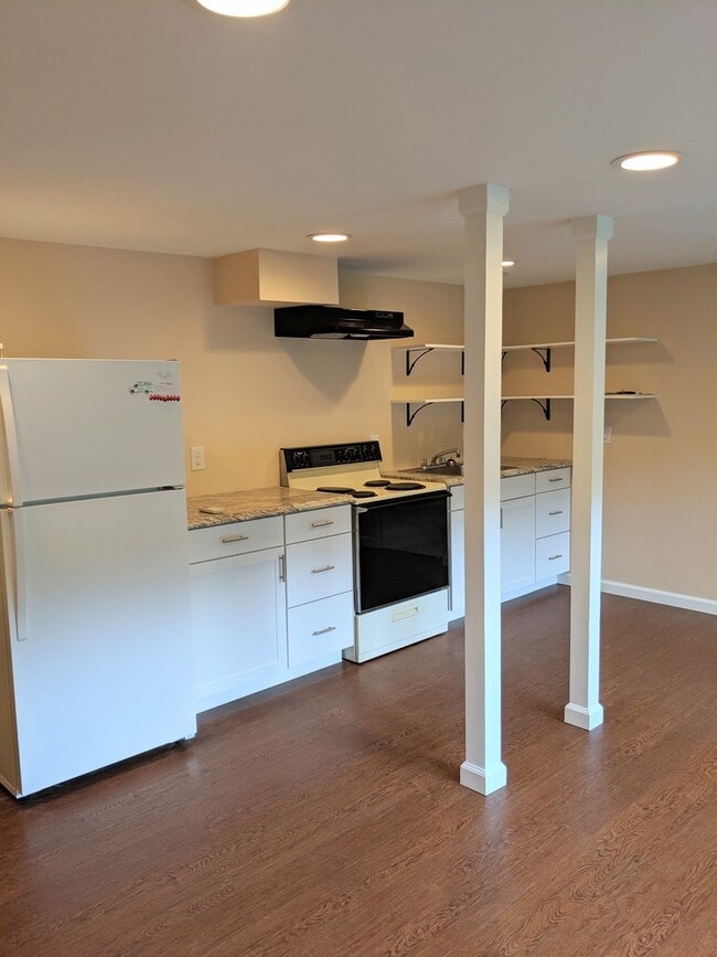 Photo - Montreat Ground Level Apartment!