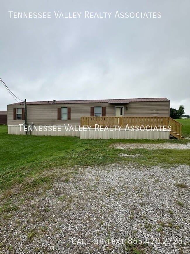 Building Photo - 2240 Knoxville Hwy