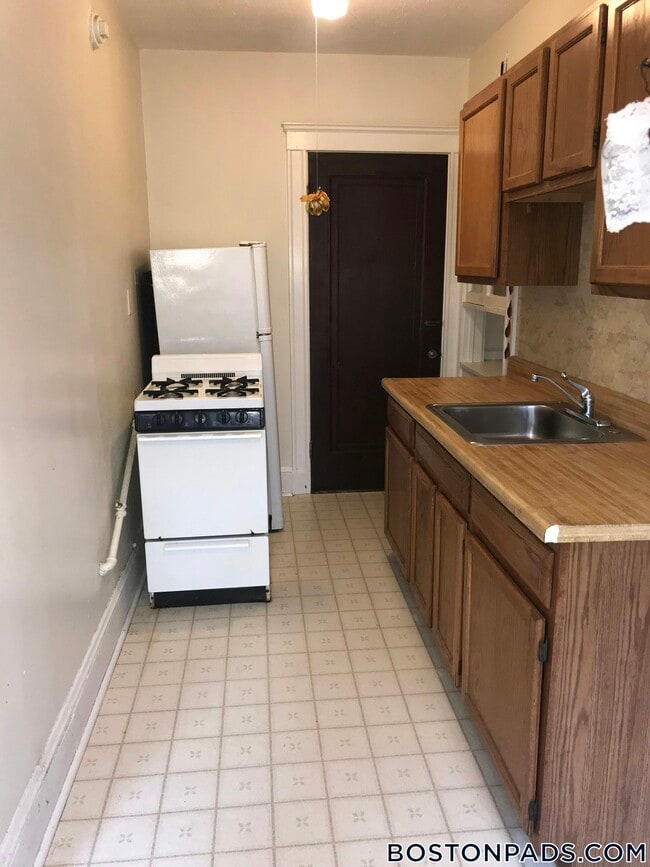 Photo - 53 Fellsway W Unit 25