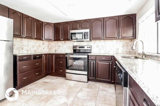 Photo - 6230 Westport Dr