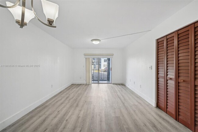 Photo - 145 SW 30th Ct Unit 108B