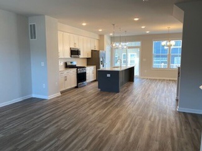 Photo - Townhome in Avinity Estates