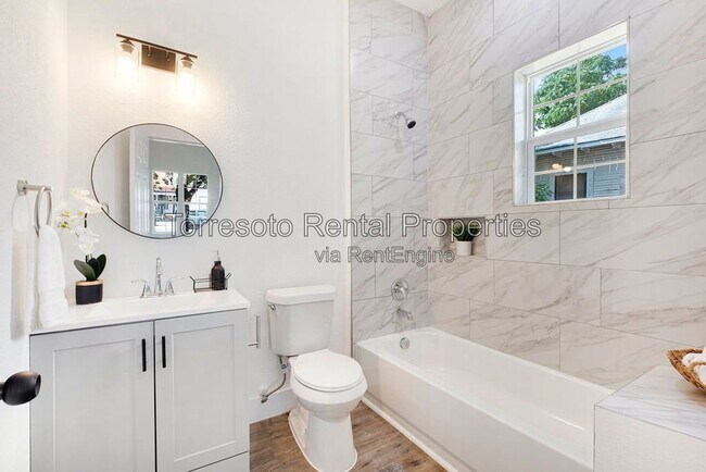 226 Porter St