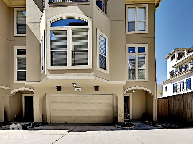 Building Photo - 1304 Dart St Rental