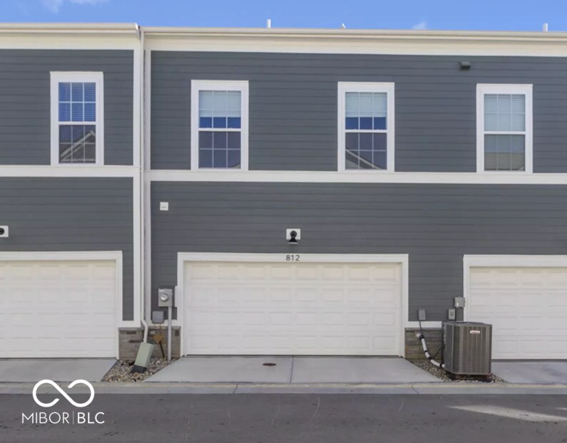 Photo - 812 Kinzer Ave