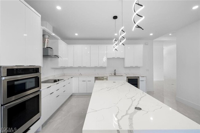 Photo - 2013 SW 37th Terrace