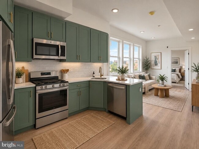 2449 N 2nd St Unit 4