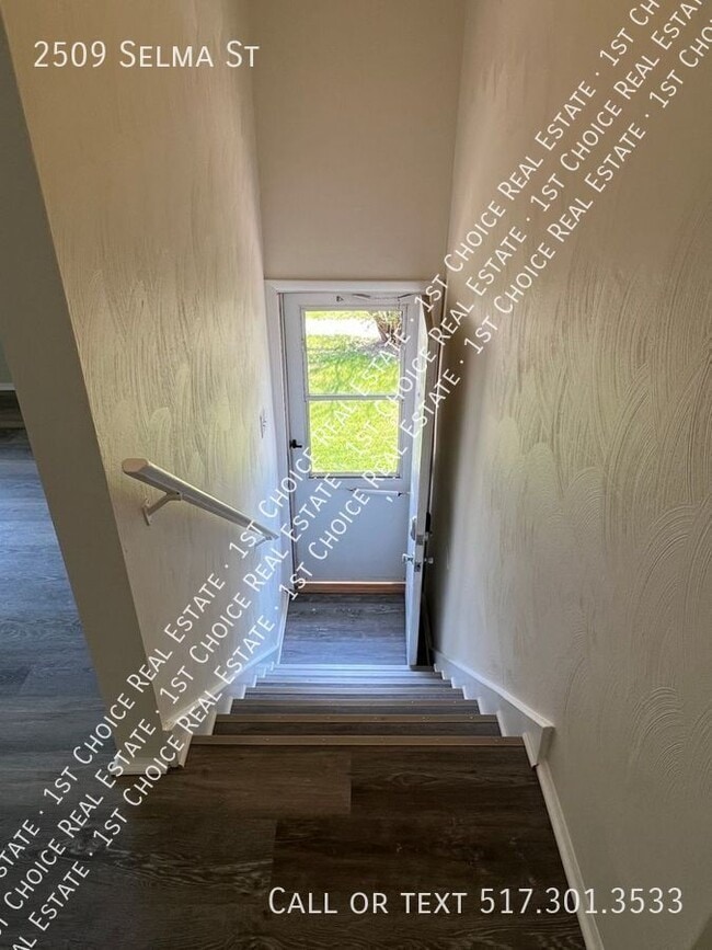 Photo - 2509 Selma St