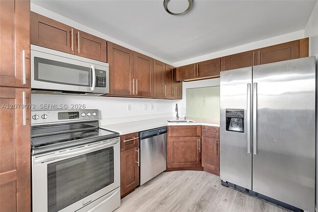 1801 NW 75th Ave Unit 305