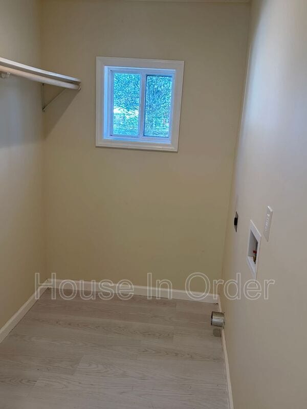 Photo - 220 Pointer Rd