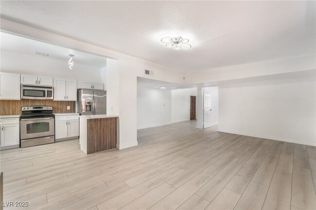 Photo - 3008 Lawndale St