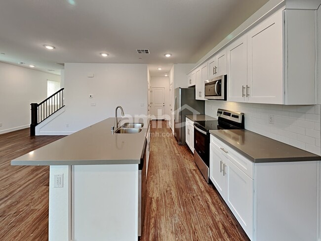 Photo - 10072 Roseum Ct