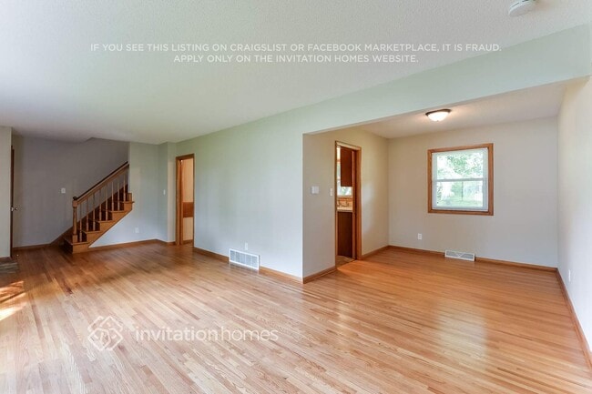 Photo - 3790 Grand Ave