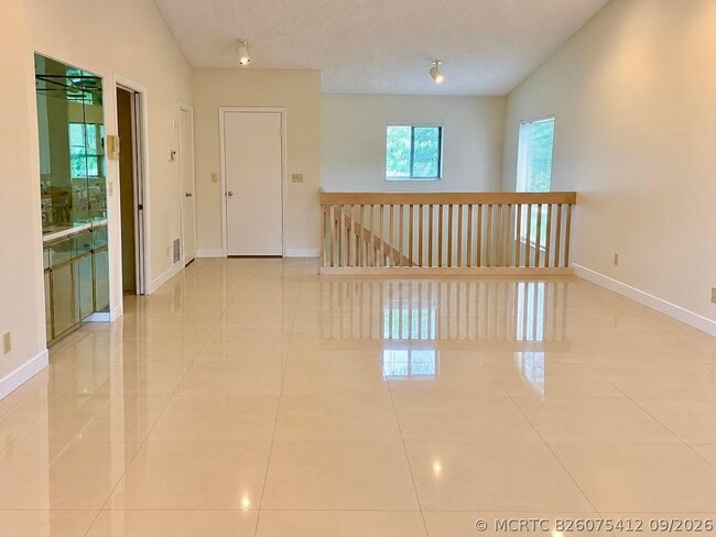 Photo - 5150 South Dr Unit 211