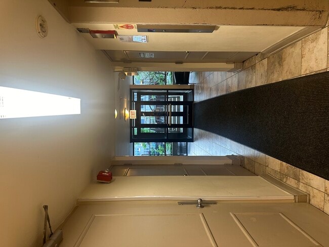 Photo - 1415 W Lunt Ave Unit 408