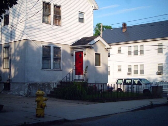 Photo - 117 Auburn St Apartment Unit 1