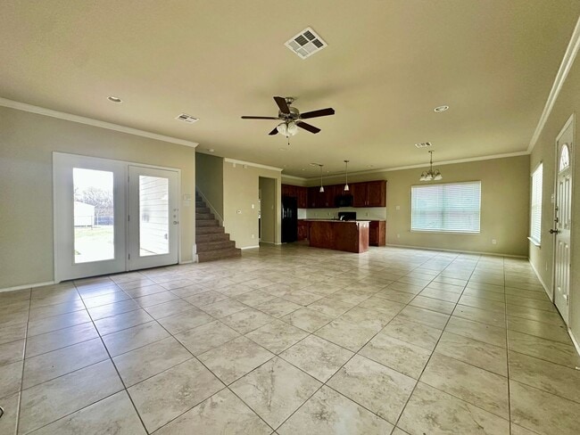 Photo - Spacious 4-Bed, 5-Bath Home with Large Backyard Minutes from Baylor Campus!