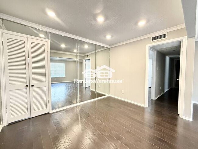 Photo - 2 Bed / 2 Bath Condo in Gated, Secluded Co... Unidad B