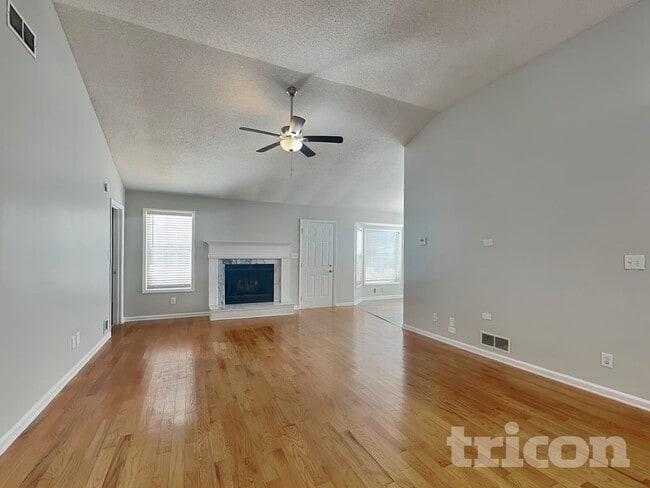 Photo - 118 Valleydale Dr