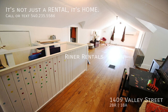 Photo - 1409 Valley St