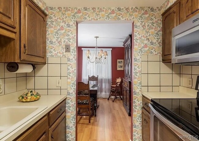 Photo - 110 Groton Dr