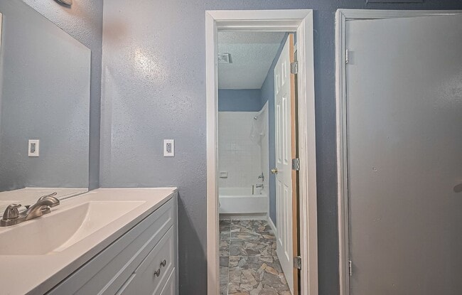 Photo - 12615 Brookglade Cir Unidad 403