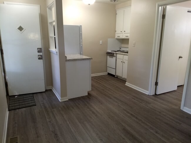 Photo - 284 North Ave Unit #4