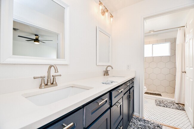 Photo - 2626 Bering Dr