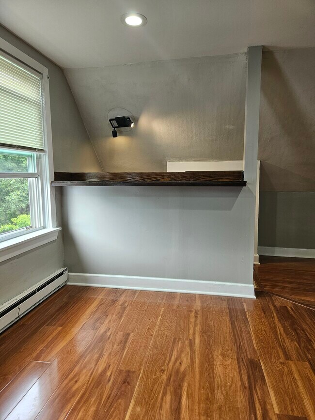19 Elizabeth St Unit 3