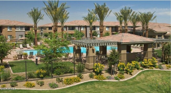 Building Photo - 7850 W McDowell Rd Unit 1 Rental