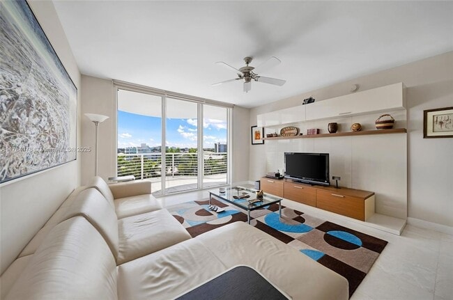 Photo - 2831 N Ocean Blvd Unit 708N