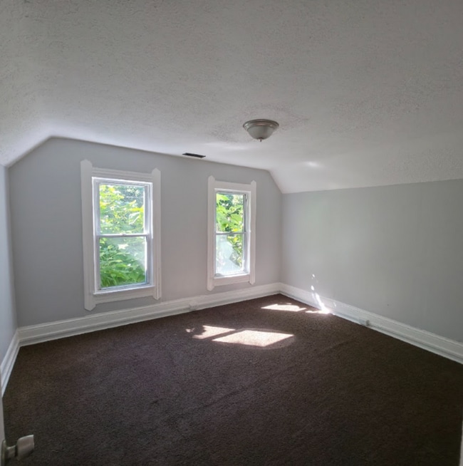 2049 W 95th St Unit Up